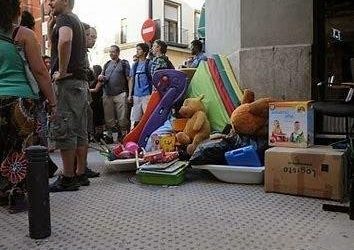 DESALOJOS FORZADOS DE INMUEBLES Y LOS DERECHOS DE LA NIÑEZ