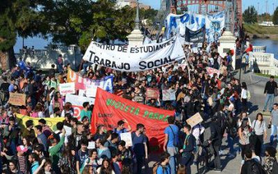 CRISIS SOCIAL Y FACTOR SUBJETIVO. LA CLASE OBRERA: FURGÓN DE COLA O CAUDILLO.