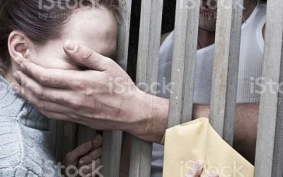LA MUERTE EN MANOS DE LOS PERSONEROS DE LA DEGRADACIÓN HUMANA SE OCULTA TRAS LOS MUROS OMINIOSOS DE LAS CARCELES