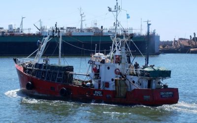 ASESINATOS LABORALES                                                      EN CONTEXTO DE LA RELACION CAPITAL-TRABAJO.        LA MUERTE POSIBLE Y NO IGNORADA COMO RIESGO ESTA VEZ SUCEDIÓ  EN EL MAR