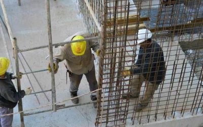 LA VENTA DE FUERZA DE TRABAJO  ESTA EN LA BASE DEL DETERIORO DE LA CONDICION HUMANA.                 El mito en torno al «capitalismo de plataforma»