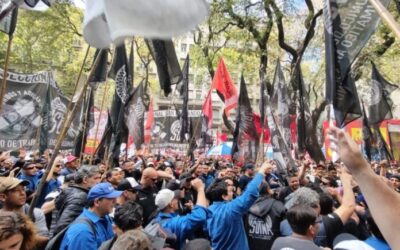 “Las bayonetas sirven para muchas cosas, menos para sentarse en ellas.”