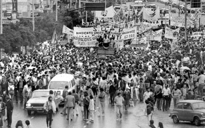 LO VIEJO CON   DISFRAZ LINGUISTICO.                                  LA EMULACIÓN DE LAS HORMIGAS Y EL CENTRISMO.