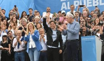 LA ORQUESTA DEL TITANIC y LA FARSA ELECTORAL