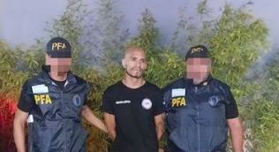 LA PLAZA DEL 11 DE FEBRERO: El espectro represivo en la dictadura de clase con forma democrática-representativa. De la mano de obra desocupada al comodín ideológico del anarquismo, pasando por Balbuena.