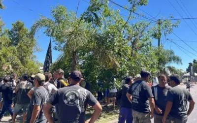 PROTECCIONISMO, LIBRE COMPETENCIA O REVOLUCIÓN SOCIALISTA.