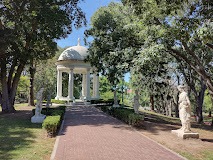 OTRO APORTE INVALORABLE DE CAMPANELLA A LA FORMACIÓN DEL CONTENIDO DEL SENTIDO COMÚN FORMADO POR LA CLASE DOMINANTE.